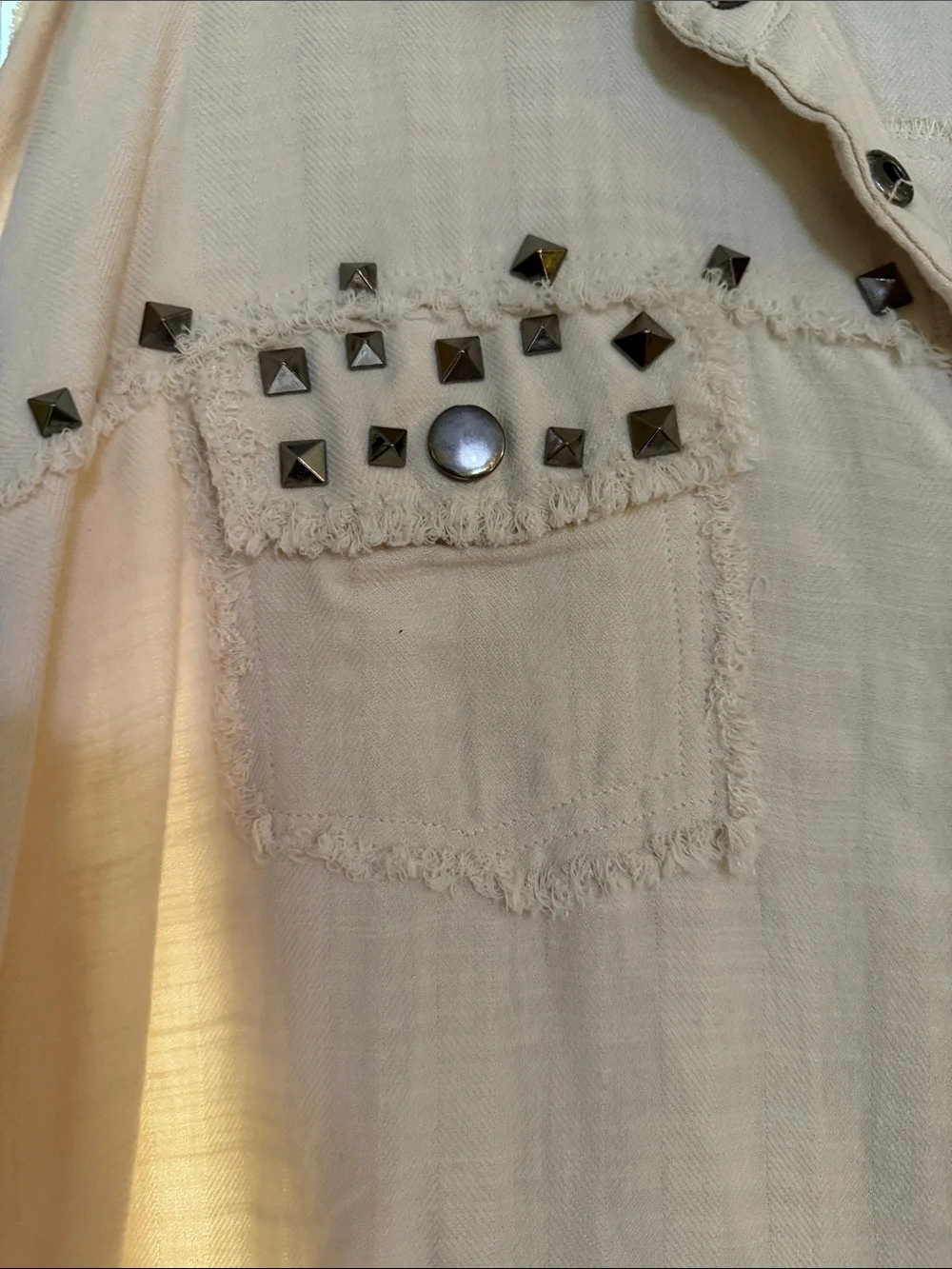 Blouse by Davi & Dani size medium. Beige with metallic studs and snaps